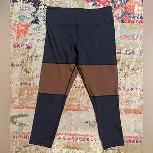 Zyia Leggings